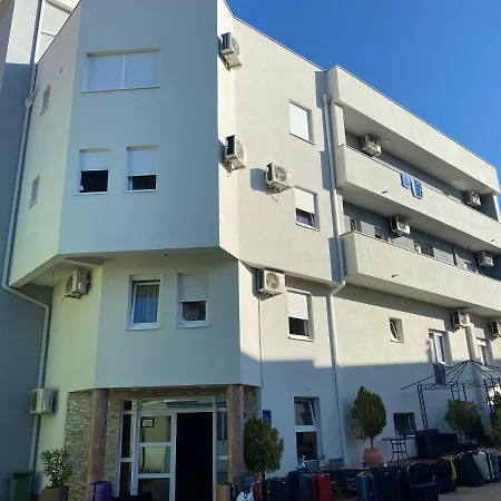 Apartman Sivric
